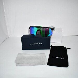 QLIFE Polarized Sports Sunglasses for Men Women, UV400 Protection in Black NWT